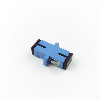 FTTH SC Adapter οπτικών ινών με UPC Eared Dustproof Simplex Coupler κατασκευασμένο από την PBT