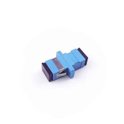 FTTH SC Adapter οπτικών ινών με UPC Eared Dustproof Simplex Coupler κατασκευασμένο από την PBT