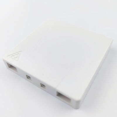 114*85*21mm FC/UPC πλαστική οπτική ίνα πλαστική πίνακα υποδομής για εσωτερικά δίκτυα FTTH